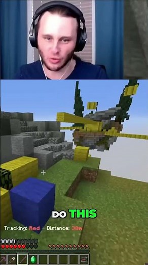 Minecraft Bed Wars: Defending against the yellow team!