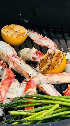 Alaskan Red King Crab Legs are here 🦀