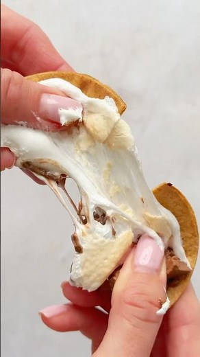 3 Ingredient S’mores Pies