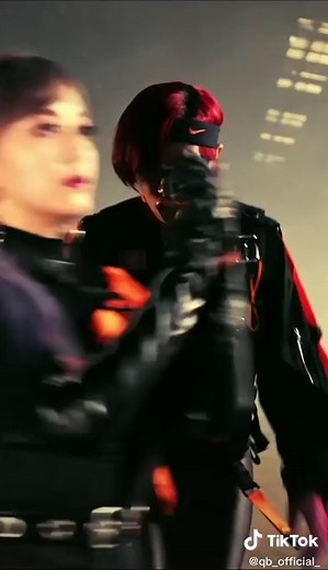 #女王蜂 #QUEENBEE #火炎