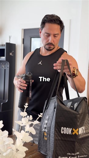 Tired of grocery shopping, meal prep and dishes? Say goodbye to cooking stress! Let CookUnity's award-winning chefs prepare you delicious meals, delivered weekly to your door. | CookUnity