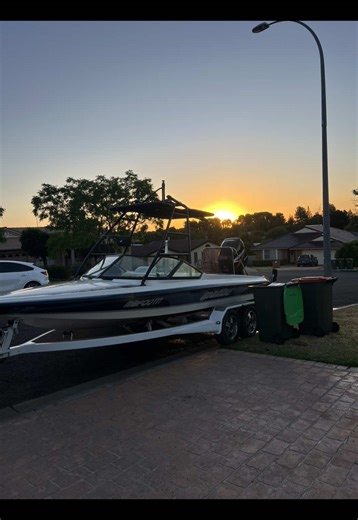 Barfooters back bby 🫐🫐@Malibu Boats Australia #flightcraft