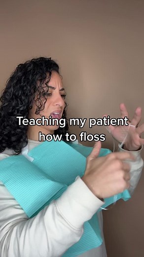Mastering the C-Shape Flossing Technique for Perfect Dental Hygiene