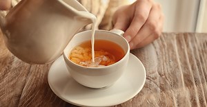 Healthiest Milk: 9 Dairy and Plant-Based Options