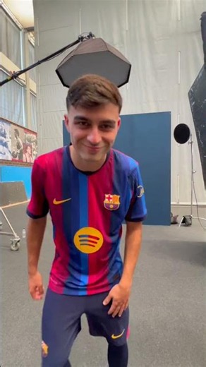 Wink if you like our new kit 😉 #shorts #fcbarcelona