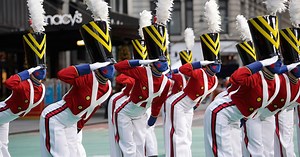 Rockettes perform at Thanksgiving Parade while wearing masks