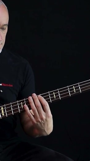 Master Flamenco Bass: Essential Octave Exercise 🎸