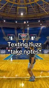 How to Text Like a Pro: Mastering the Huzz Method