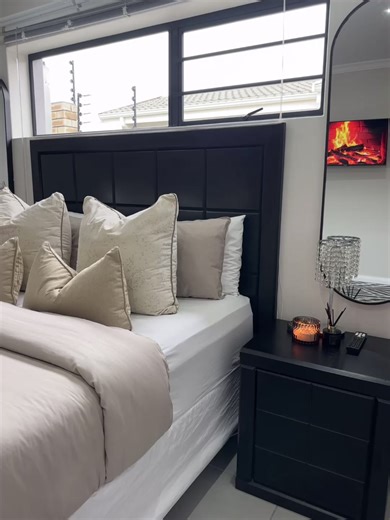 A Day in the Life: Bedroom Cleaning Vlog