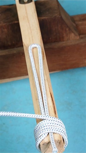 The idea of ​​tying a handle with a strap. #diy #shorts#tips