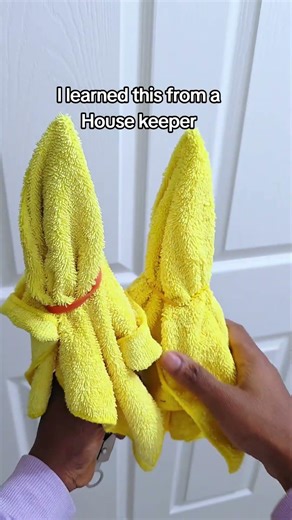 How to clean your window blinds easily #relatable #secrethacks #cleaningtips #cleaninghacks