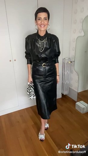 3 façons de porter la jupe en cuir avec style
