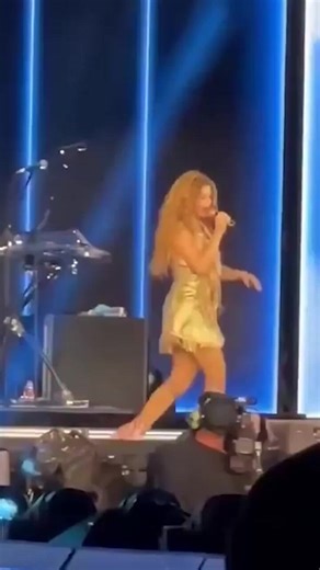 Shakira suffers brutal fall on-stage mid-performance