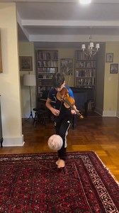 🙂🫣🎶 Another Hard Challenge! ⚽🏃‍♂️ When you don't have A metronome.... Just use your balloon instead 🫣🙂🙂🎵🎶 Enjoy ✨🎶 #Violin #ViolinChallenge #HardInstrument #MusicChallenge #FootballTraining #MultiTalent #PracticeMakesPerfect #MusicianLife #CreativeSkills #Talent #MusicAndSports #Violinist #DailyPractice #foryoupagereels #piano #viralvideochallenge #followerseveryone #followersreelsfypシ゚viralシfypシ゚viralシal #trend #everyonefollowers #trendingpost #trendingreelsvideo #EnjoyMusic TRESemmé 