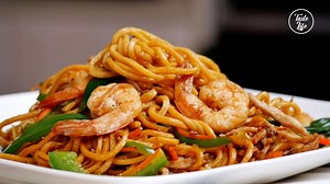 Shrimp and Chicken Lo Mein - Taste Life