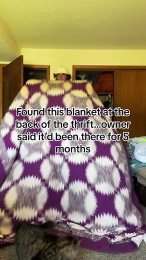 Upcycled Fashion: Redesigning Old Clothes with a Sustainable Twist