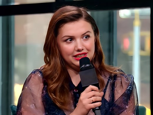 'Skins' star Hannah Murray reveals she joined cult