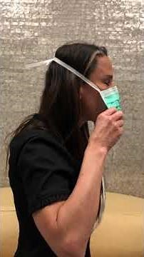 Proper way to wear a surgical mask with ties