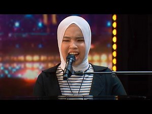 America's Got Talent': Blind 17-Year-Old Singer Earns Simon Cowell's Golden Buzzer in Week 2
