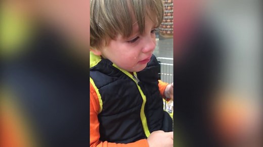 Two-year-old cries because his cheese isn't 'stinky enough'