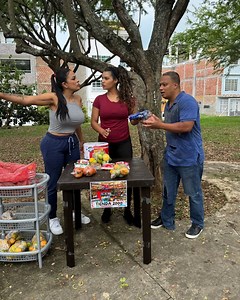 4.8M views · 112K reactions | Un desconocido le dio la clave del éxito | Corazon.Tv | Facebook