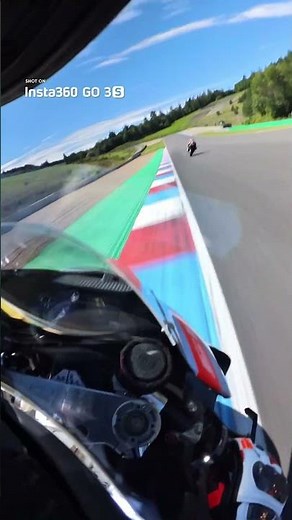POV: Inside the Helmet 😮‍🔥 | Insta360 GO 3S