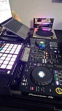 AFRIKA BAMBAATAA - ZULU WAR CHANT