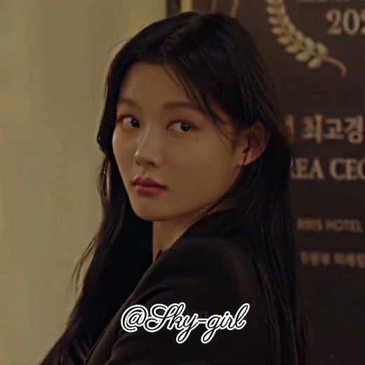 Do do hee is a fashion icon 🍷💅 #kdrama