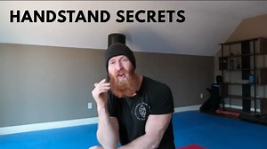 Handstand tips: Should your toes be pointed?