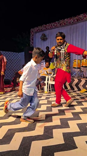 Attr Chhatar... 💖🥰.. #gujarati #song #garba #moj #dance #weddingplaylist #rils #folkdance #trending