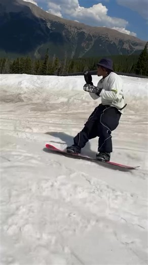Flipped it then reverted it 🤯 Via @zebpowelll #XGames #Snowboarding | X Games