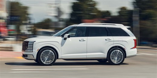 More Powerful, More Economical, and More Square: We Test the 2026 Palisade Hybrid