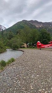 No airport, no problem! Did you know together with our sister company K2 Aviation, we are one of the largest off airport air carriers in the US? Here you can see 8KT outside of Bear Mountain Lodge during our Chinitna Bay bear viewing tour. | Rust's Flying Service