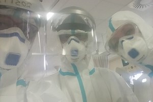 Tolerability and safety of Chlorhexidine, and use of  PPE