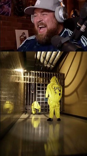 Press F to Pay Respects... But He Got Stuck 😂💀 | Backrooms: Escape Together