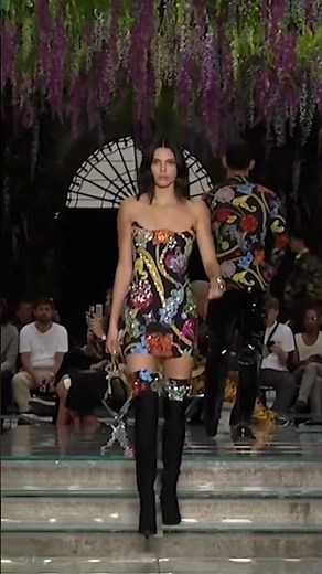 From Closet Clip to Runway Queen ✨
