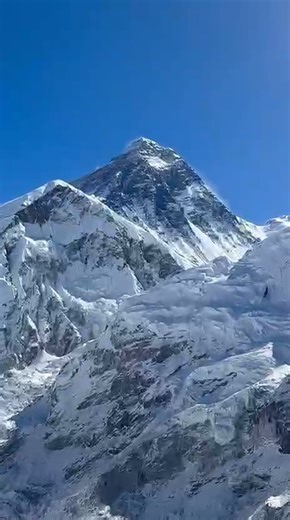 Amazing views of Everest & surrounding peaks from Kala Patthar! | Mountain Madness