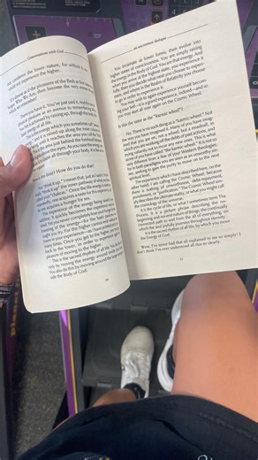 Post-grad life is weird… no structure, no routine, and suddenly everything feels overwhelming. But here’s the twist: we don’t miss school — we miss the consistency. Letting that go has made me feel the most free I ever have. I’m building habits and routines I actually trust. If you’re into wellness, healthy routines, mindset shifts, and realistic lifestyle content, follow along. 🤍 #postgrad #wellnesscontent #healthyhabits #selfgrowth | Mak C Bowens