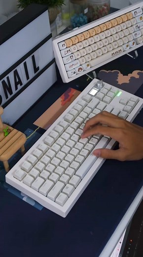 1.8M views · 8.9K reactions |  Looking for white keyboard for your dream set-up? ✅ Check out our recently white pudding keyboard built with RGB overload.  Key Caps: HyperX Pudding 懶 Board: GMK 87 white  Switches: Akko Cream Yellow Pro .  Available now at SNAIL  #white #pudding #keyboardasmr #LED #gmk #customkeyboard #typingasmr #RGB #whitelover #setup #snailgaming | Snail Studio | Facebook