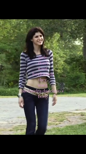 Alexandra Daddario as Heather Miller in Texas Chainsaw