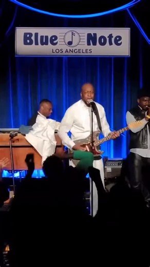 Blue Note LA on Instagram: "@wyclefjean brought the energy last night at Blue Note Jazz Club Los Angeles, with the whole room on its feet from start to finish. 🔥 A sold-out weekend on Sunset. Bringing that same energy tonight for those in the room. 👏"