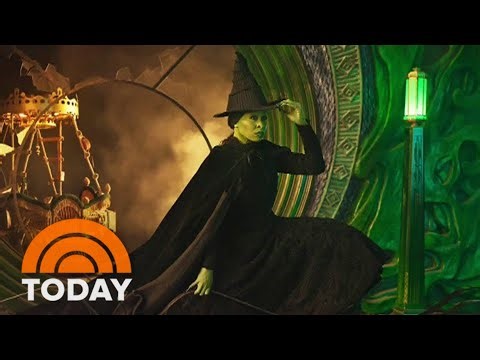 Get a first look at new ‘Wicked’ movie cast photos