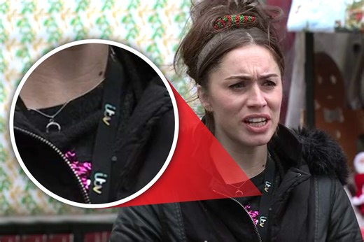 Coronation Street fans spot major blunder as Shona Platt is seen wearing ITV lanyard