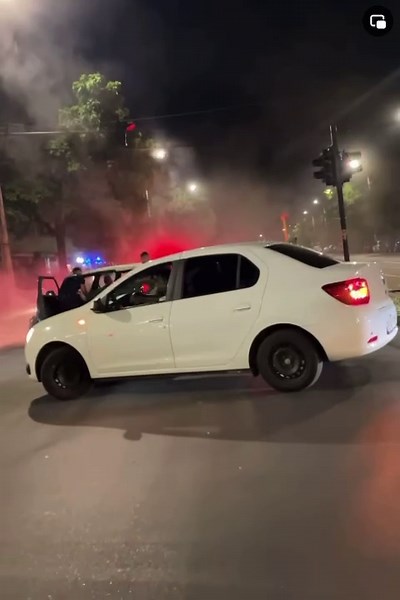 VIDEO | Accident grav, azi-noapte, pe Bulevardul Ion Mihalache din București. Un șofer urmărit de poliție a pierdut controlul mașinii  • Știri București