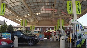 4.8K views · 37 reactions | BP reported a quarterly profit of $1.17 billion, its lowest in four years and weaker than expected. The company also pledged to reset its strategy after news over the weekend that investor Elliott Management had built up a stake https://reut.rs/4gAzPtZ | Reuters | Facebook