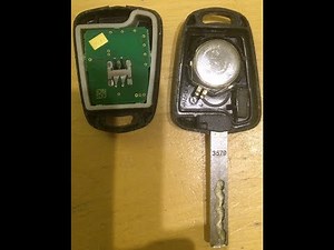Comment remplacer la pile de clé d'une Opel meriva