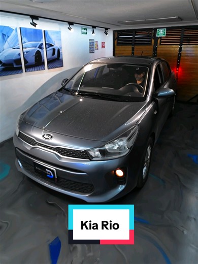 Actualizamos este Kia Rio con una pantalla Android China con CarPlay y Android Auto inalámbricos, sin cortar cables y sin perder funciones originales. . . . #CarPlay #AndroidAuto #Kia #KiaRio #CarTech