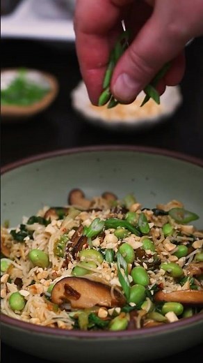15 Minute Noodles with Bok Choy & Shiitakes