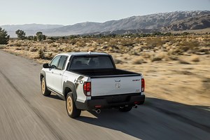 Honda Ridgeline Premium Audio: The Good, the Bad, and the Awful