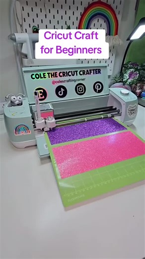 This cricut craft is too cute not to reshare! #onthisday #cricuttips #cricutmade #cricutprojects #cricutforbeginners